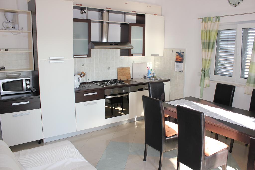 Apartments 4 Dolphins 罗戈兹尼察 客房 照片